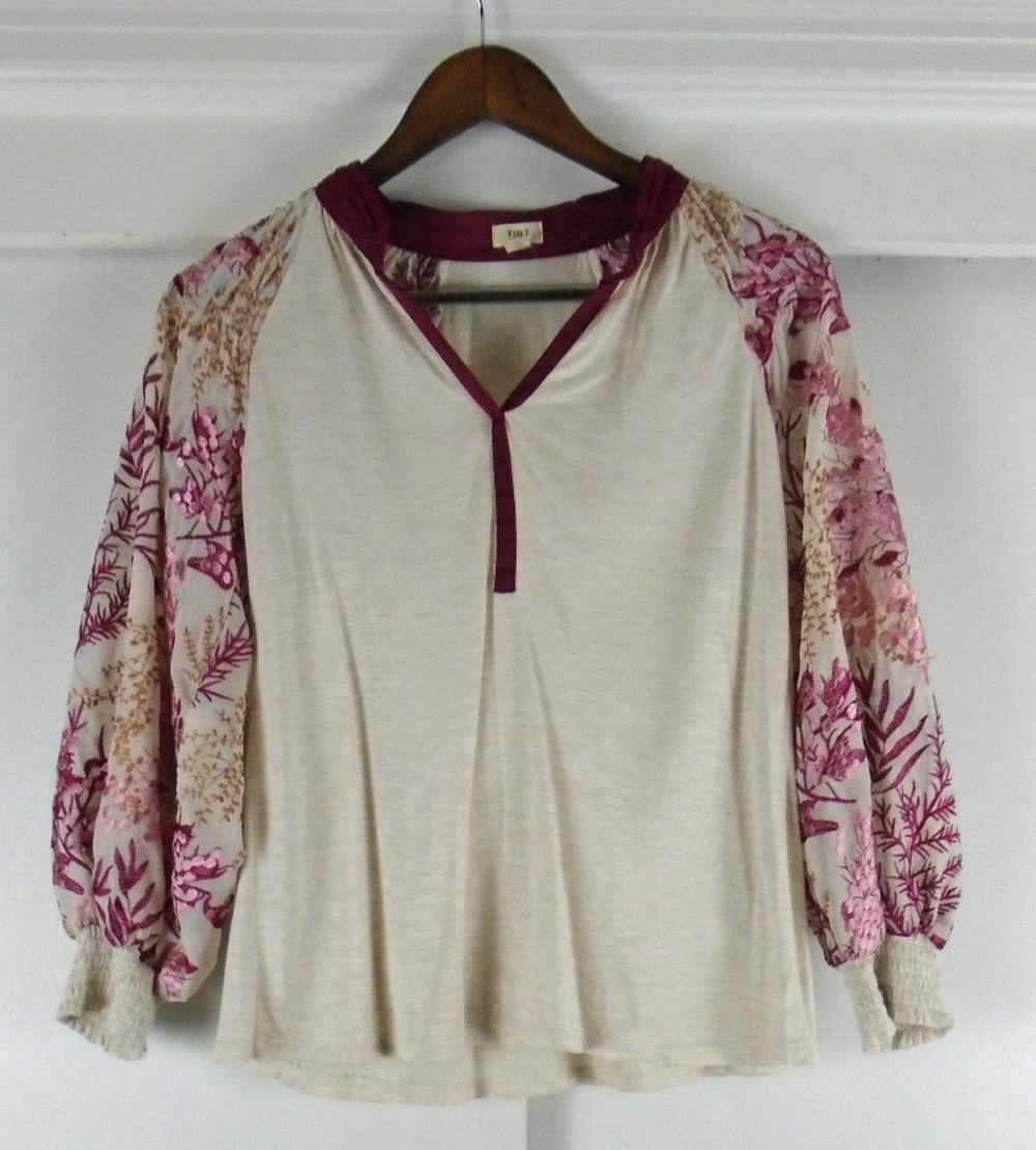 Anthro Tiny S Top Puff Balloon Sleeve Floral Ocean Coral Embroidered V Neck